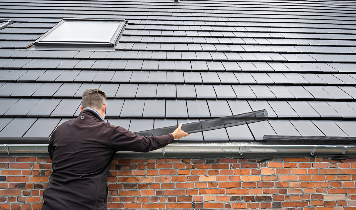 Gutter Repair Services In Woodland - Roofing Company In LA